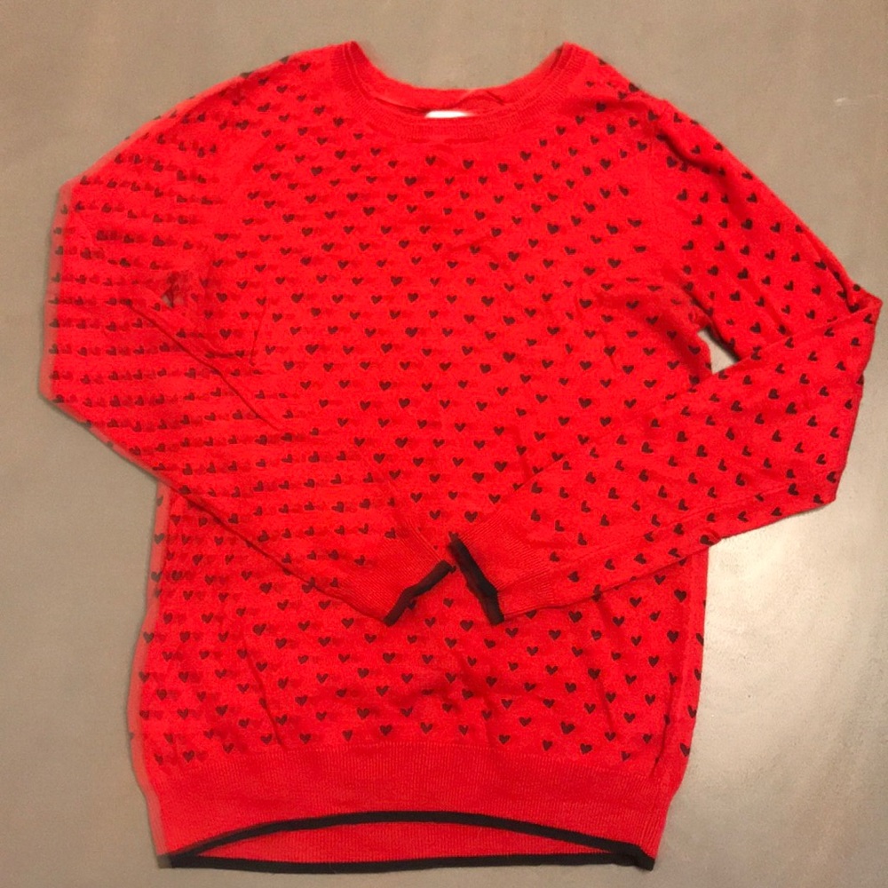 Red heart Elle sweatshirt. Size S.